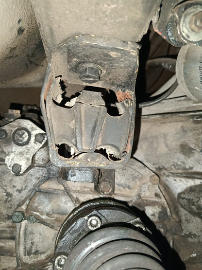 Kit Sport Silentblock para Caja de Cambios — Porsche 924 / 944 (4/5 vel) — 2 unidades